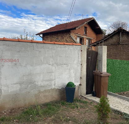Photo 2 — House in област София, Vakarel