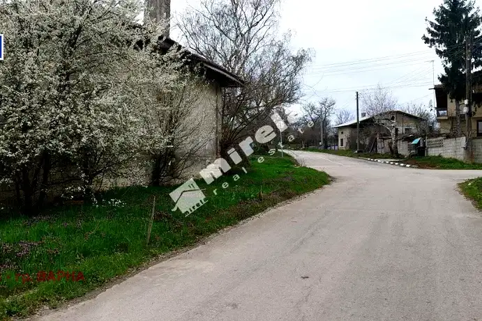 Къща във Варна, с. Венелин