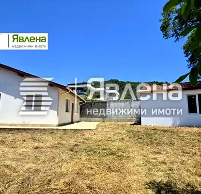 Снимка 2 — Къща в Бургас, с. Веселие