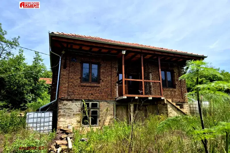 House in Oblast Veliko Tyrnovo, с. Вишов