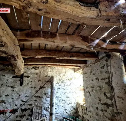 Снимка 2 — Къща във Велико Търново, с. Вишов