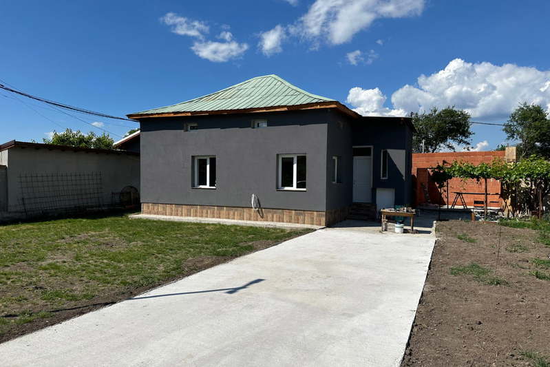 House in Voluyak