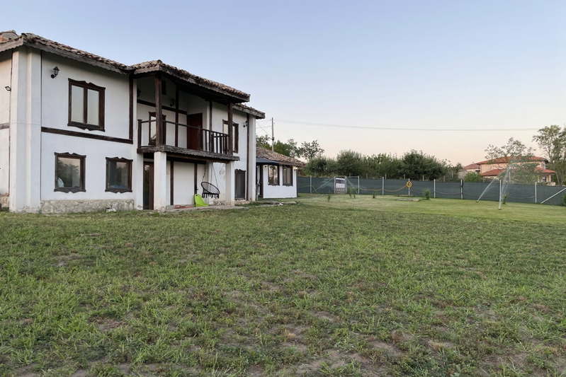 House in Oblast Varna, Zdravec