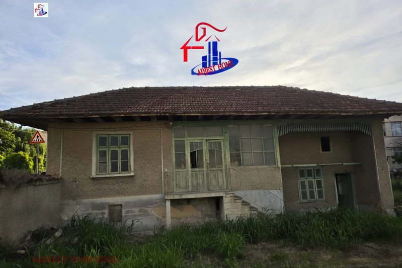 House in Oblast Shumen, Smyadovo