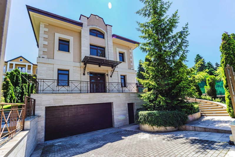 House in Sofiya, Boyana