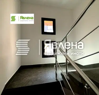 Снимка 5 — Къща в София, Редута