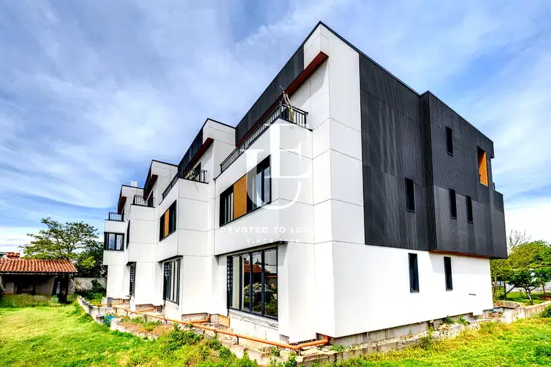 House in Sofiya, в.з.Врана - Лозен