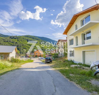 Photo 2 — House in област София, Svoge
