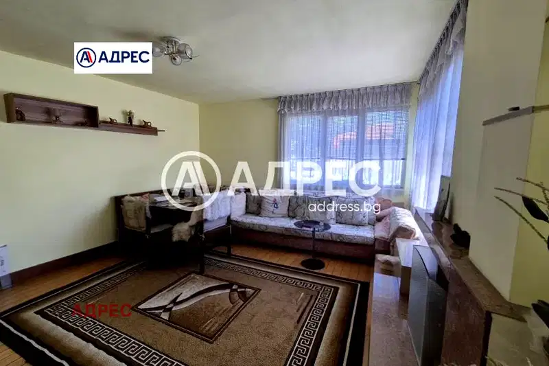 Къща във Варна, Автогара