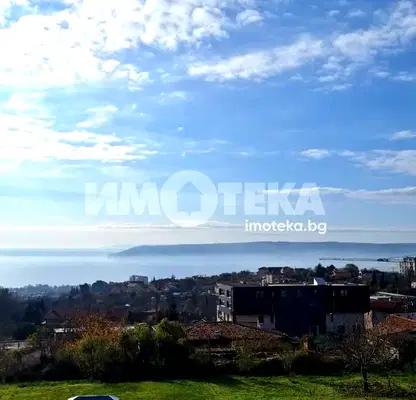 Photo 3 — House in Varna, Briz