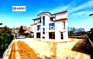 Къща във Варна, м-т Ален мак
