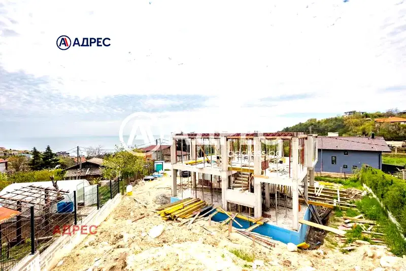House in Varna, Alen Mak