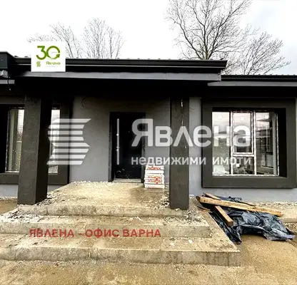 Снимка 5 — Къща във Варна, м-т Ален мак