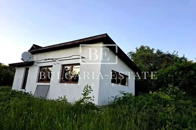 House in Varna, Borovec - Yug