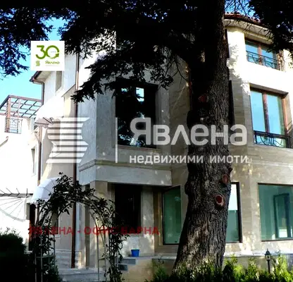 Photo 4 — House in Varna, Evksinograd
