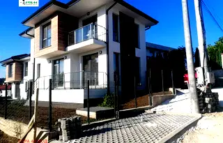 Къща във Варна, м-т Горна Трака