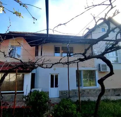 Снимка 3 — Къща във Варна, м-т Манастирски рид