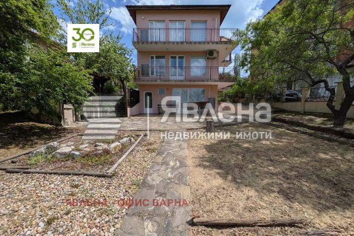 Къща във Варна, м-т Ракитника