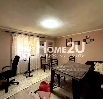 Photo 2 — House in Varna, Pogrebi
