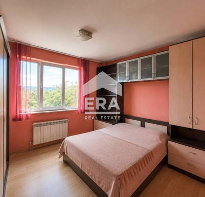 Photo 2 — House in Varna, Vinica