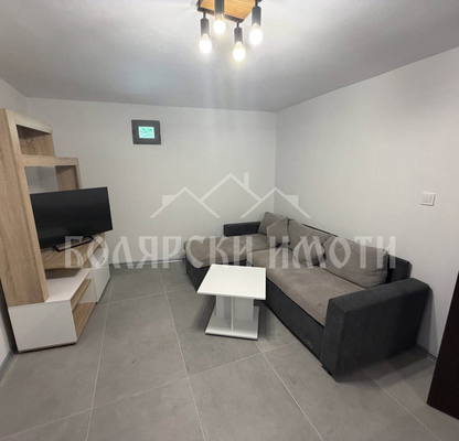 Photo 3 — House in Veliko Tyrnovo, Centyr
