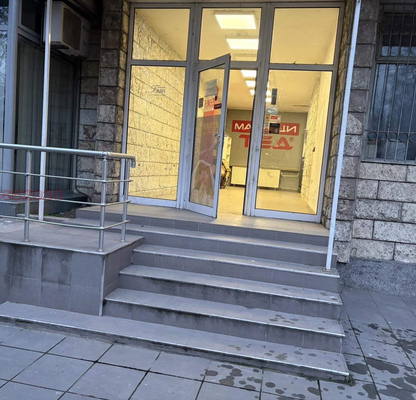 Photo 2 — Office in Pleven, Idealen Centyr