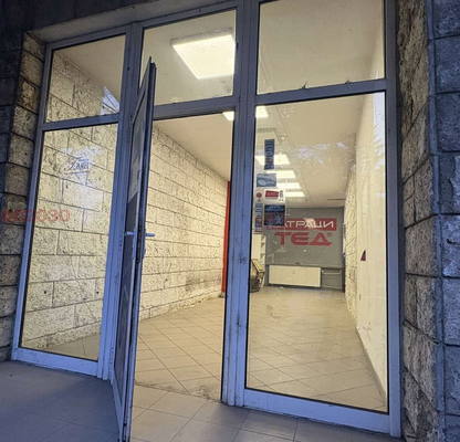 Photo 5 — Office in Pleven, Idealen Centyr