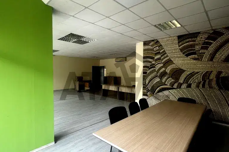 Офис в Пловдив, Център