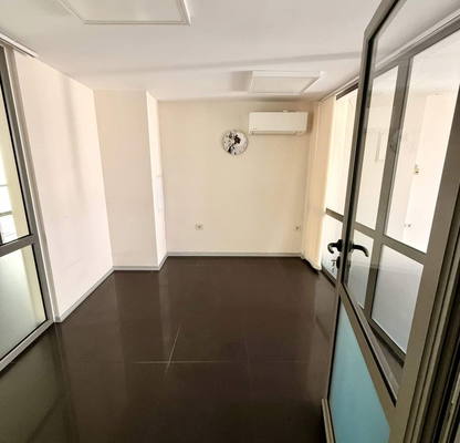Photo 4 — Office in Plovdiv, Stochna Gara