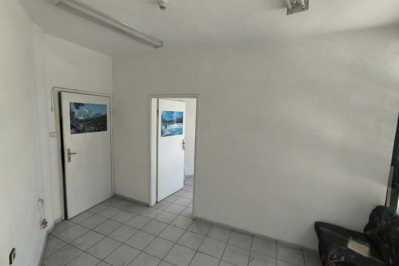 Office in Ruse, Centyr