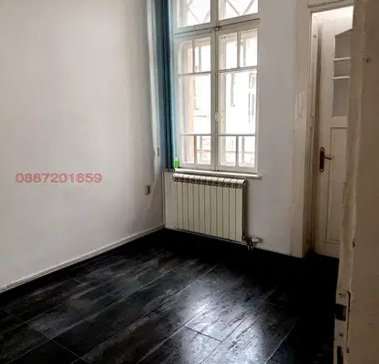 Photo 4 — Office in Ruse, Centyr
