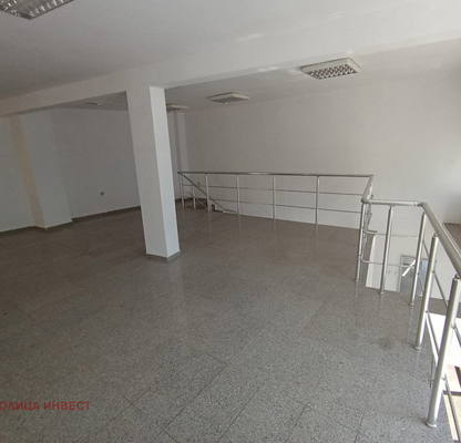 Photo 3 — Office in Ruse, Centyr