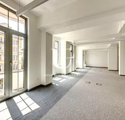 Photo 2 — Office in Sofiya, Centyr
