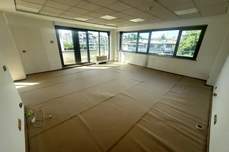 Office in Sofiya, Geo Milev