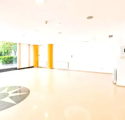 Photo 3 — Office in Sofiya, Iztok