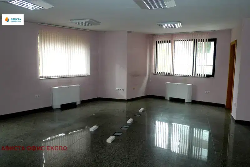 Office in Sofiya, Krystova Vada