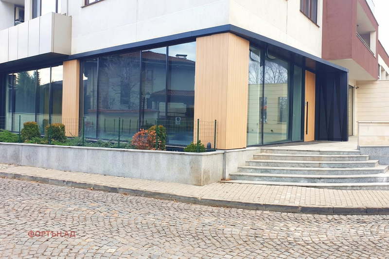 Office in Sofiya, Kambanite