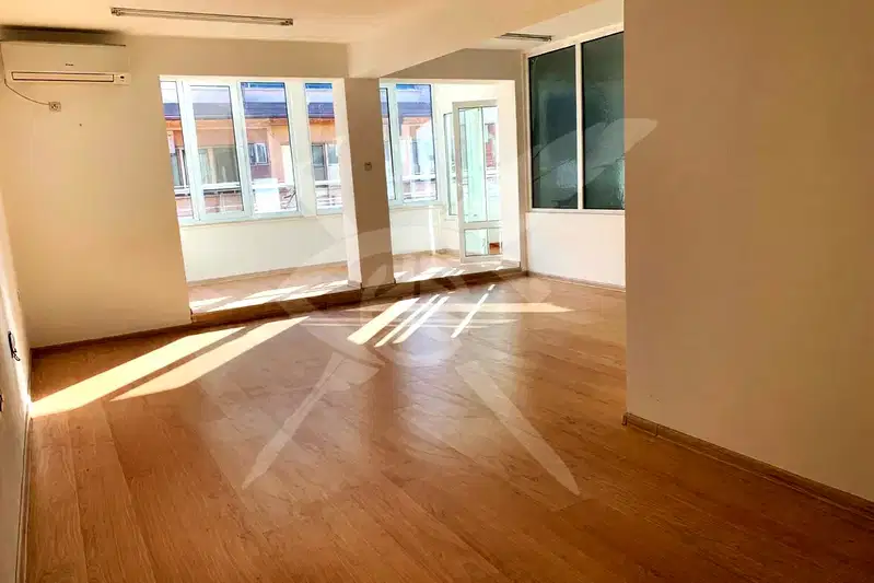 Office in Stara Zagora, Centyr