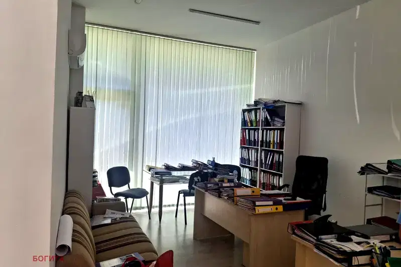 Office in Stara Zagora, Tri Chuchura - Centyr