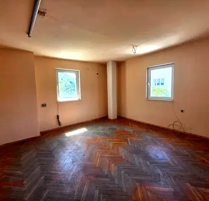 Photo 4 — Office in Oblast Lovech, Troyan