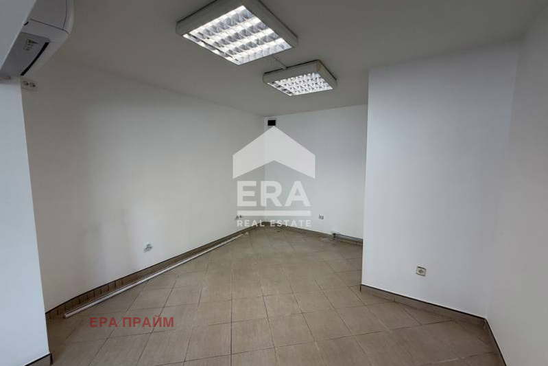 Office in Varna, Lyatno Kino Trakiya