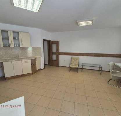 Photo 5 — Office in Varna, м-т Салтанат