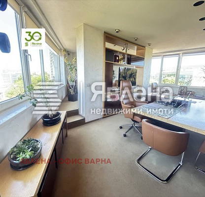 Снимка 4 — Офис във Варна, Спортна зала