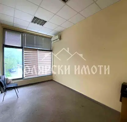 Снимка 2 — Офис във Велико Търново, Център