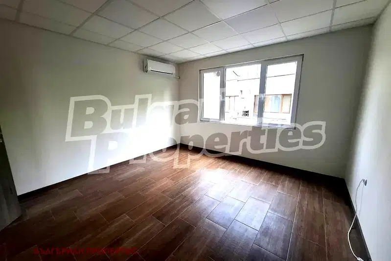 Office in Veliko Tyrnovo, Centyr
