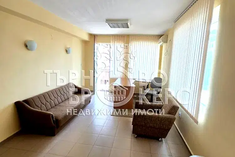 Office in Veliko Tyrnovo, Centyr