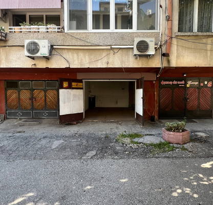 Photo 3 — Garage/Parking in Pleven, Idealen Centyr