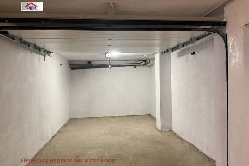 Garage/Parking in Pleven, Shirok Centyr