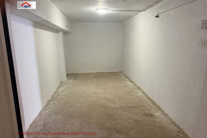 Garage/Parking in Pleven, Shirok Centyr