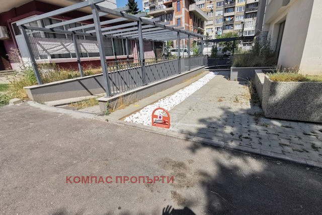 Garage/Parking in Sofiya, Gevgeliiski